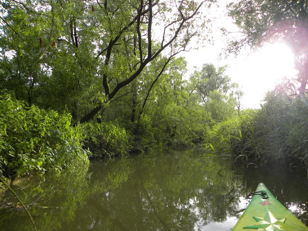 De Brabantse Biesbosch Hotel Werkendam ภายนอก รูปภาพ