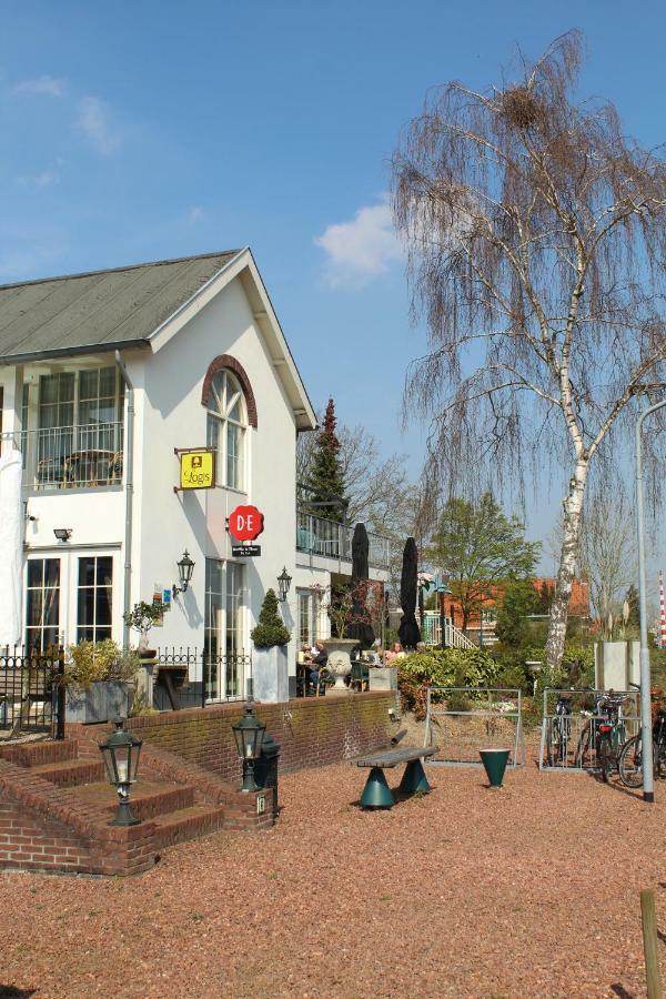 De Brabantse Biesbosch Hotel Werkendam ภายนอก รูปภาพ